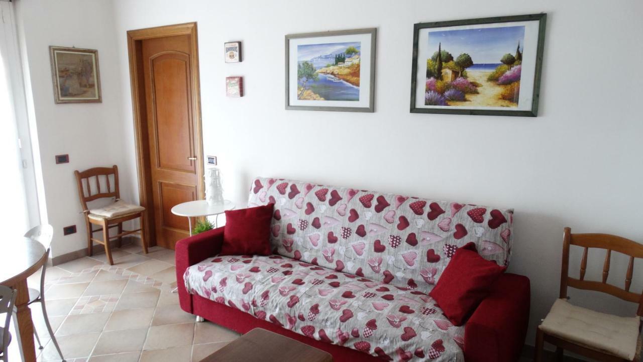 Villa SUPERCASONA pratica Sarzana Esterno foto